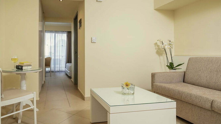 Deluxe Junior Suite Garden view